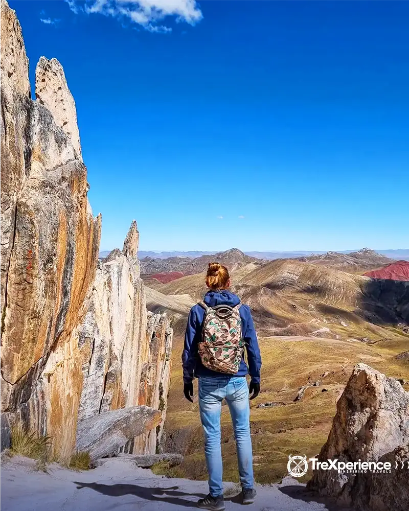 Solo traveler visiting Palcoyo | TreXperience Solo traveler visiting Palcoyo | TreXperience