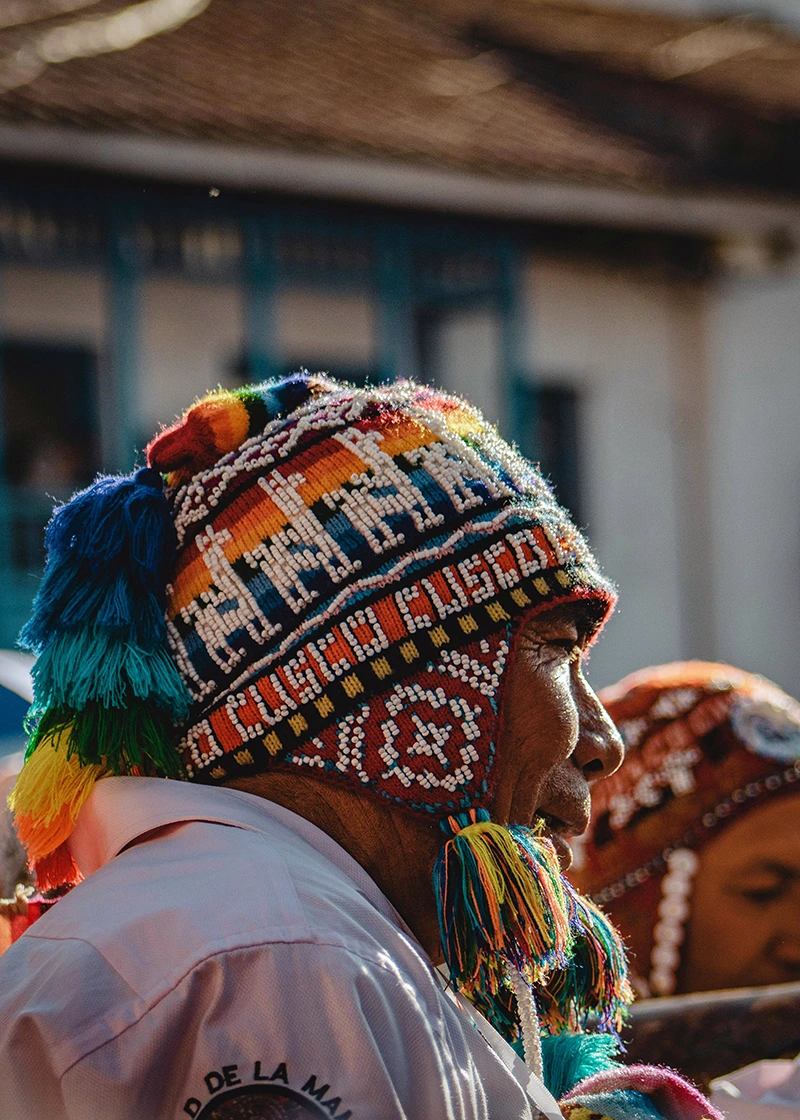 Peruvian chullo - Traditional Peruvian clothing | TreXperience