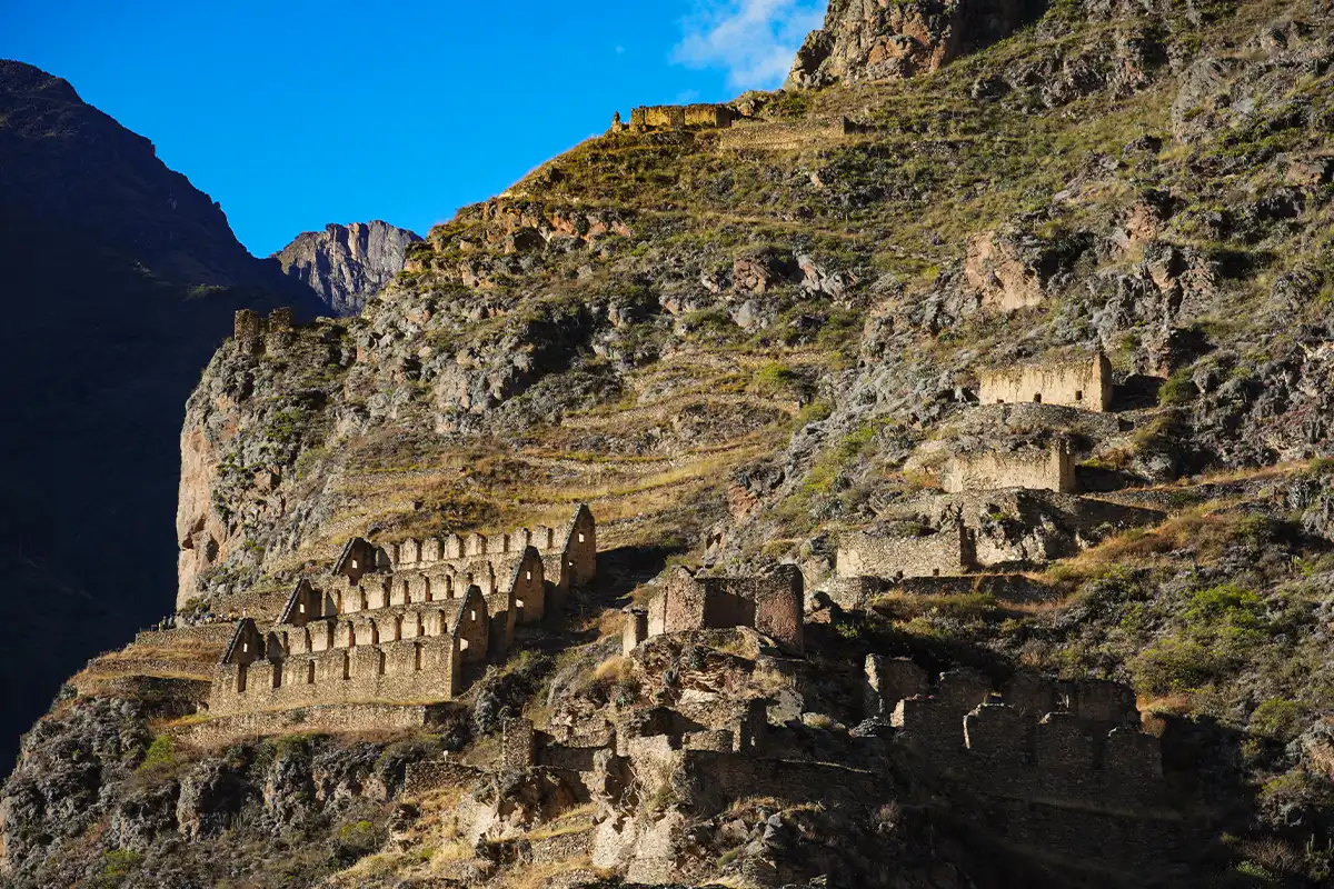Pinkuylluna hill in Ollantaytambo Peru | TreXperience