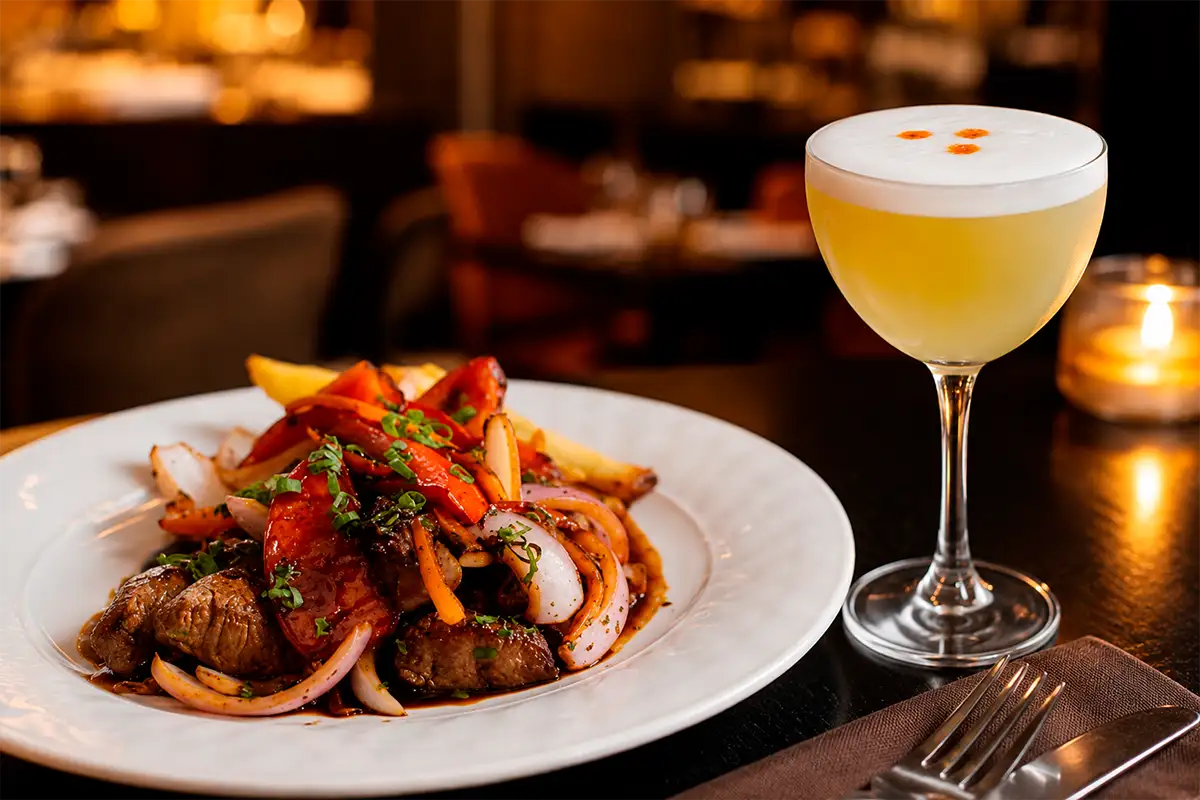 Pisco Sour and Lomo Saltado | TreXperience