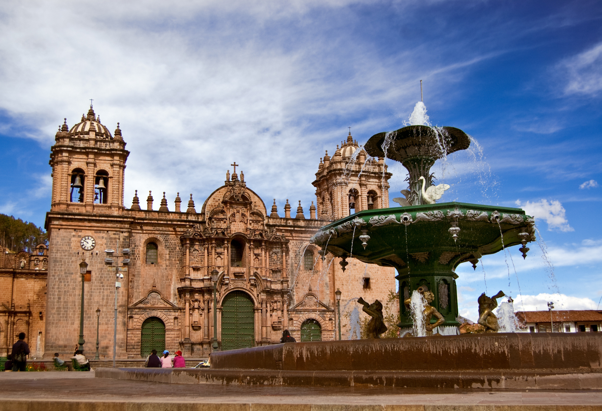 Main Square of Cusco in the movie Transformers: The Awakening of the Beasts" TreXperience