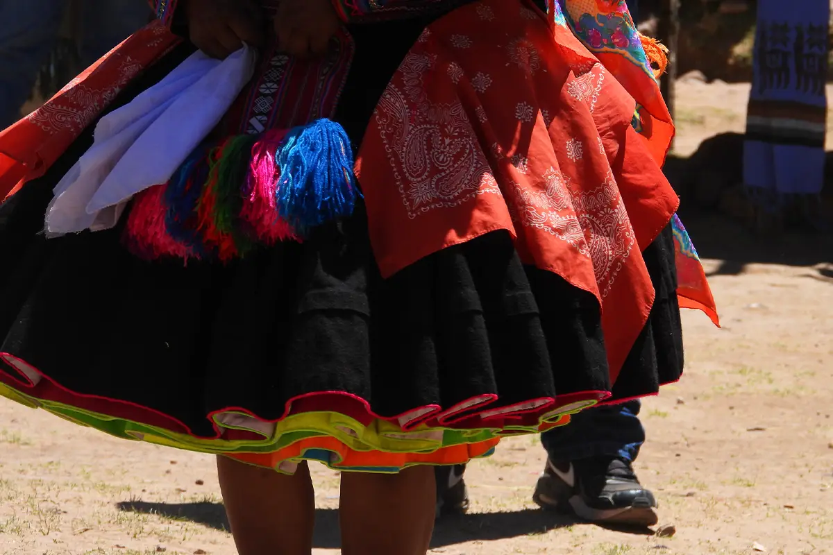 pollera peru traje tradicional - TreXperience