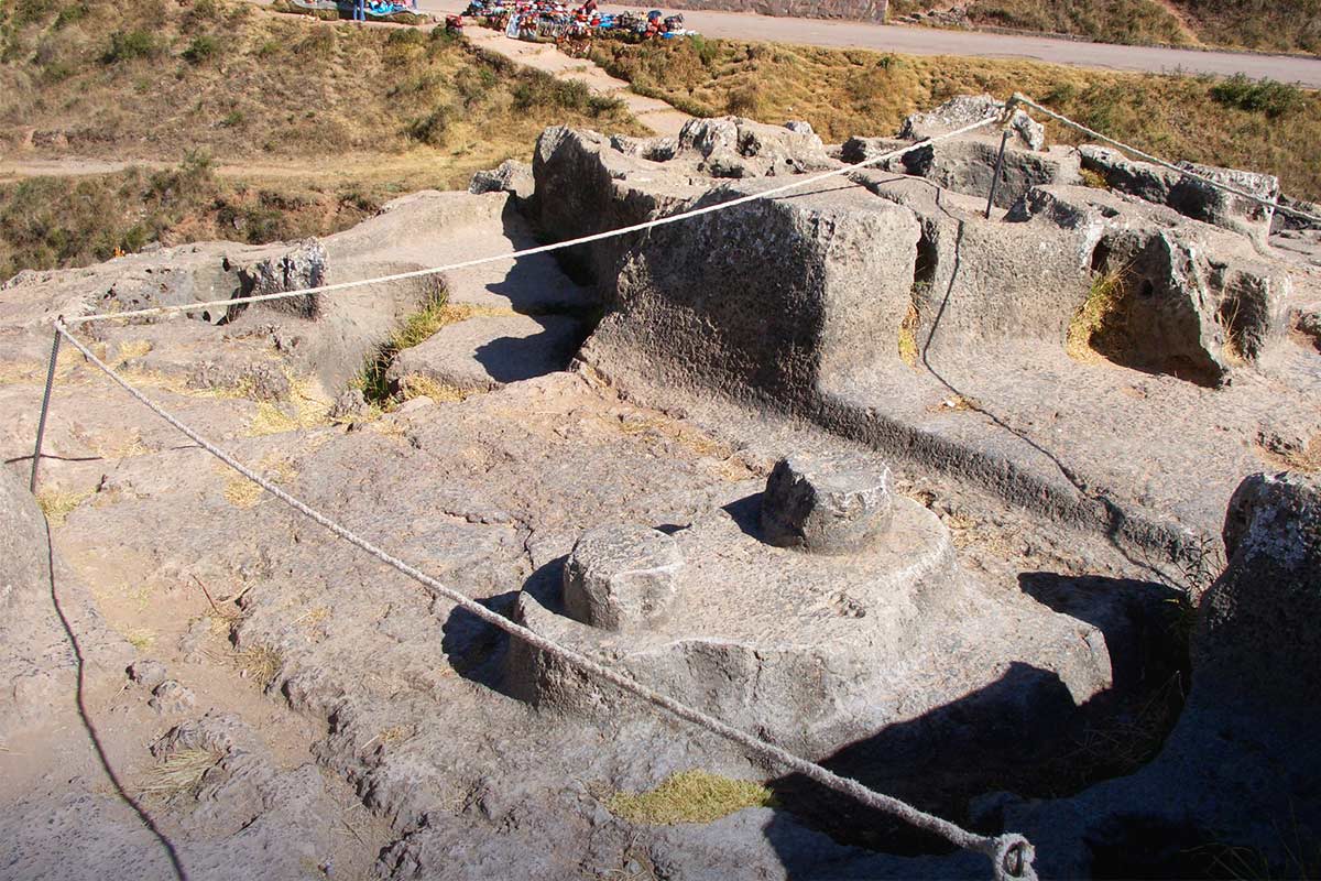qenqo intihuatana | TreXperience