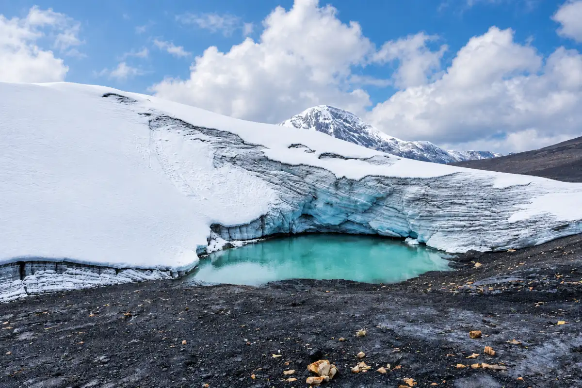 Quelccaya Glacier and Lake | TreXperience Quelccaya Glacier and Lake | TreXperience