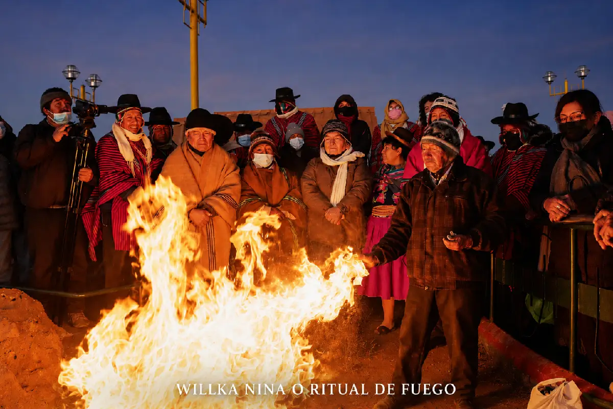 Willka nina o Ritual del fuego en Puno| TreXperience Willka nina o Ritual del fuego en Puno| TreXperience