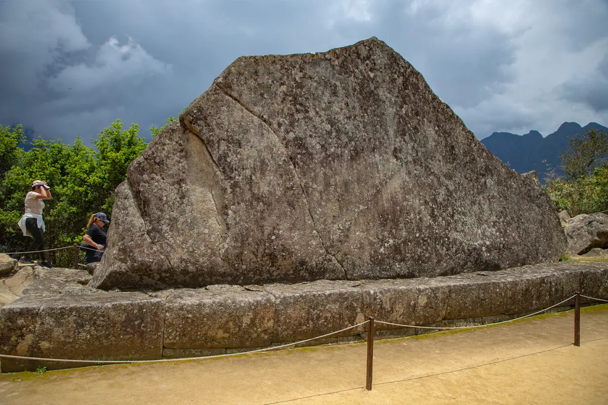 Sacred Rock, representation of Yanantin Mountain at Machu Picchu Sacred Rock, representation of Yanantin Mountain at Machu Picchu | TreXperience