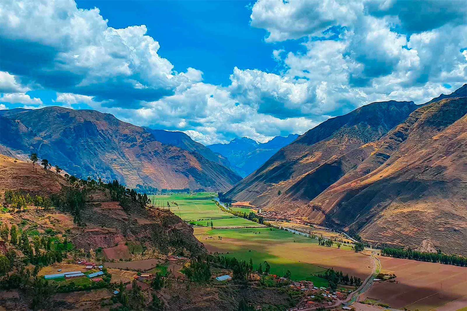 sacred valley panoramic view | TreXperience