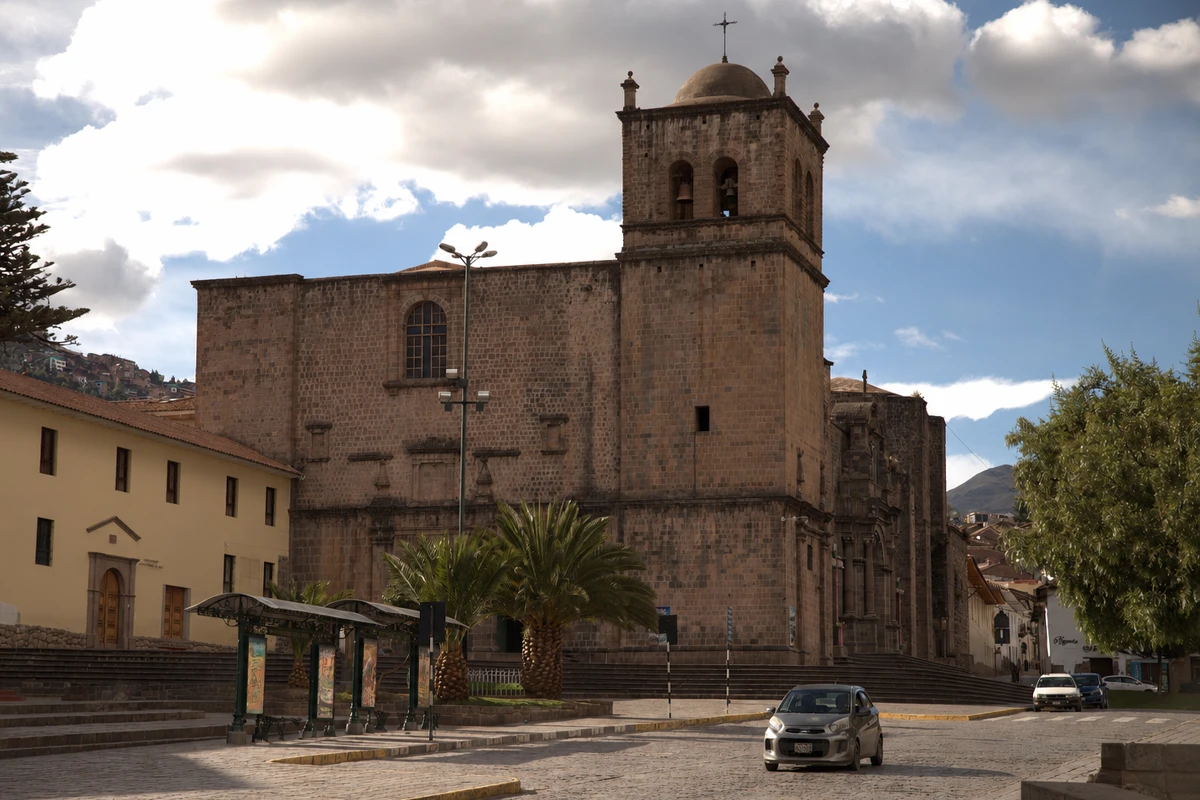 Convento de San Francisco Cusco convento de san francisco en cusco | TreXperience