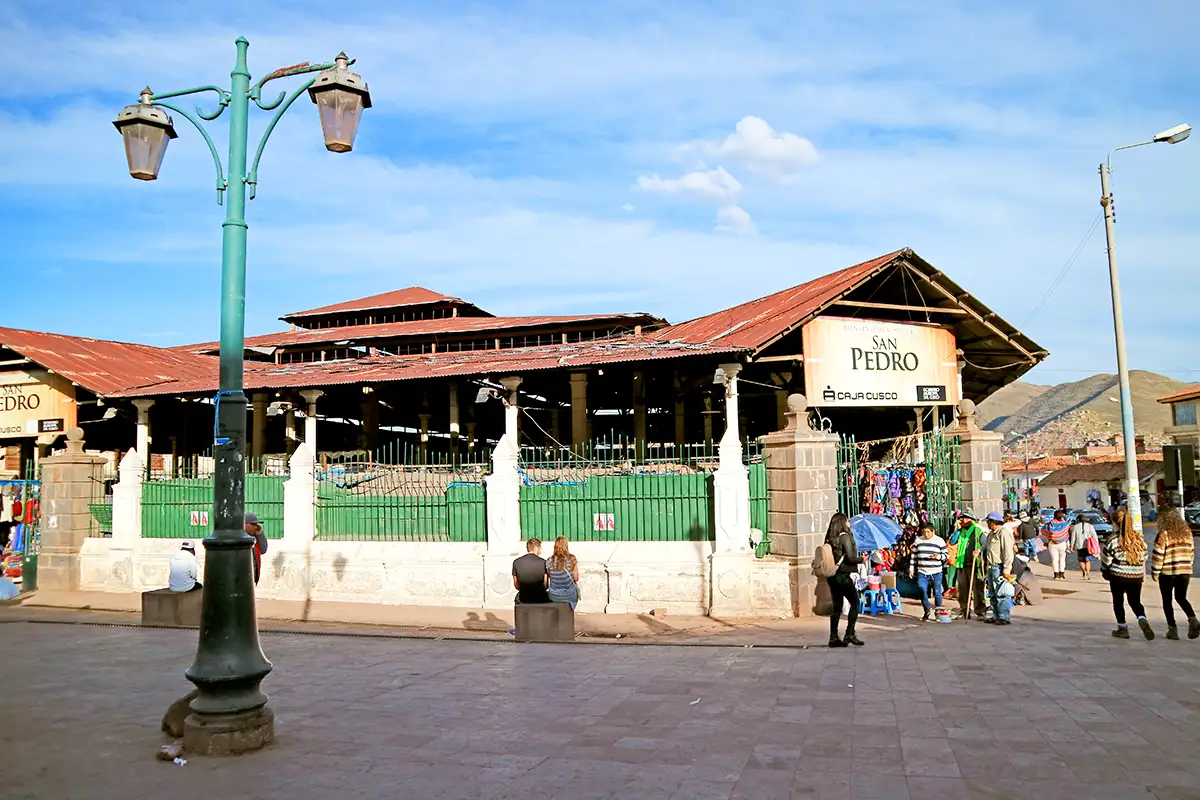 San Pedro Central Market Cusco | TreXperience