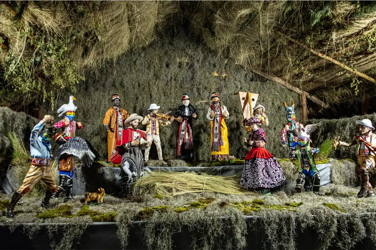 Nativity Scene in Santiago Square on Christmas week