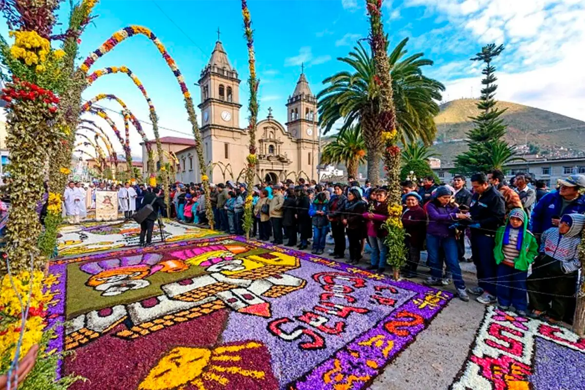 Holy Week in Huancayo | TreXperience Holy Week in Huancayo | TreXperience