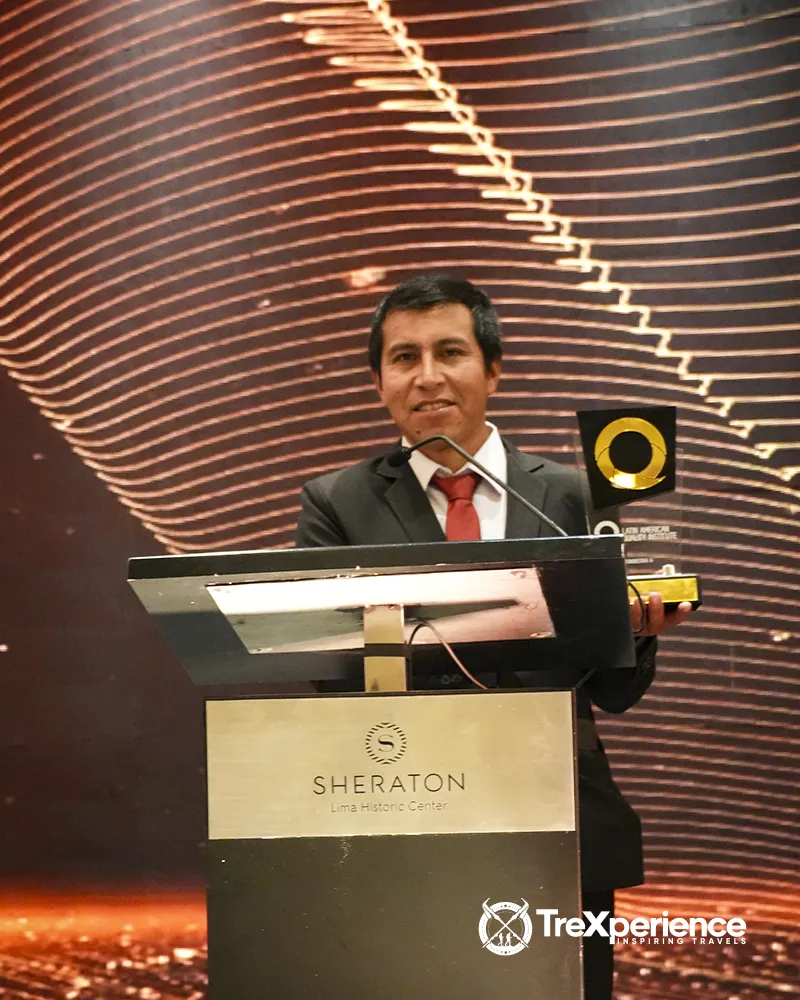 Mr. Elisban Coronel giving words of thanks at the LAQI Impact Summit Peru 2026 | TreXperience Mr. Elisban Coronel giving words of thanks at the LAQI Impact Summit Peru 2026 | TreXperience