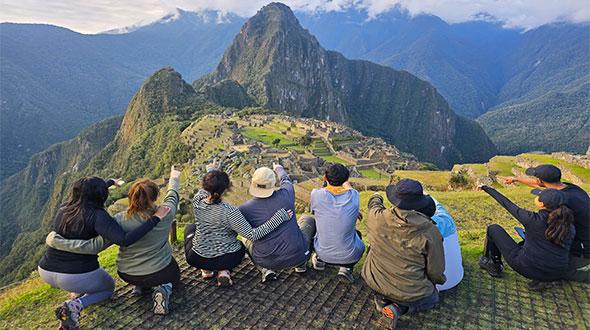 viajes a peru 2026 machu picchu | TreXperience