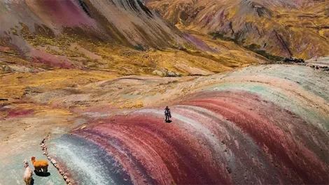montaña de colores palccoyo