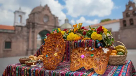Day of the Dead Peru - Cusco altar offering Day of the Dead Peru - Cusco altar offering
