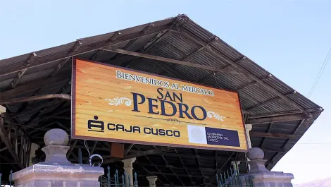 market san pedro sign | TreXperience