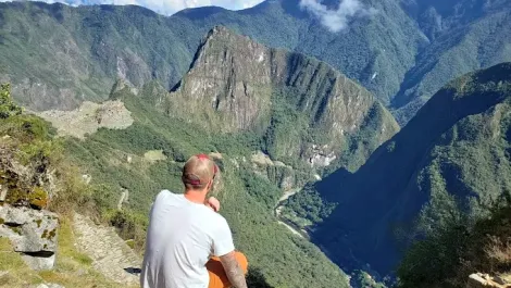 Vista de Machu Picchu desde Intipunku Vista de Machu Picchu desde Intipunku