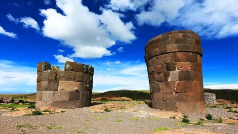 Sillustani Funerary Towers | TreXperience Sillustani Funerary Towers | TreXperience