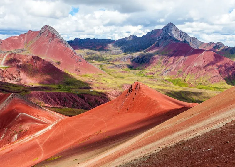 Valle Rojo en Peru - Tour a la Montaña de Colores | TreXperience