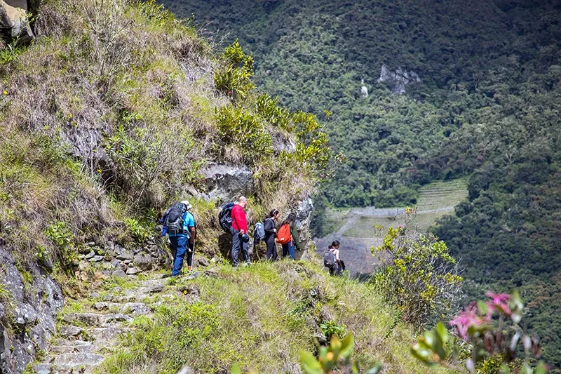 Chachabamba - Luxury Short Inca Trail | TreXperience