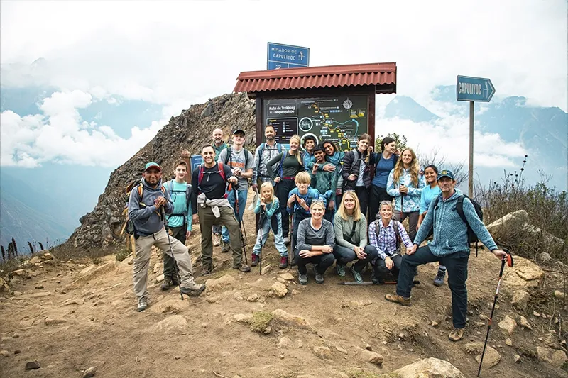 Hikers at Choquequirao Trek starting point - Choquequirao Tours | TreXperience