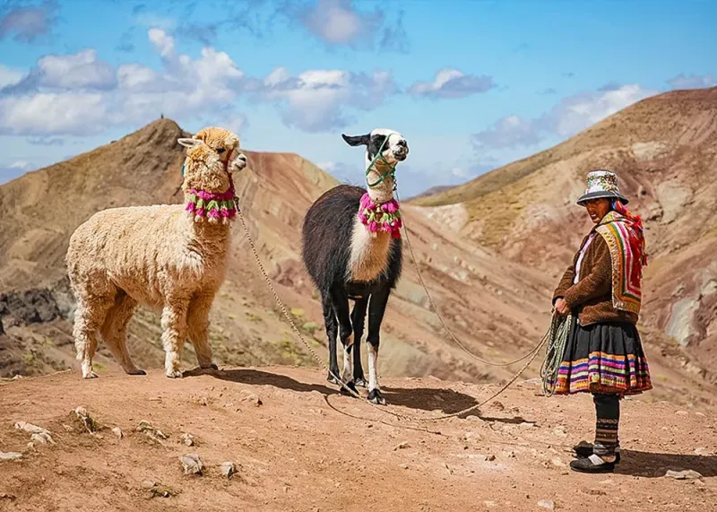 Mujer caminando en Ausangate - Tours a Ausangate y más