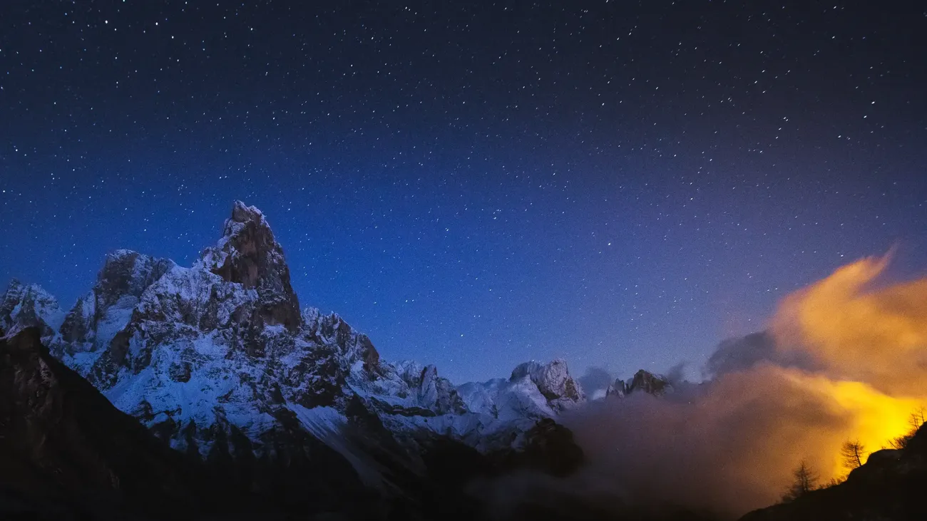 Cordillera Blanca Night | TreXperience