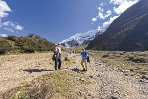 Hiking to Humantay Lake | Trexperience