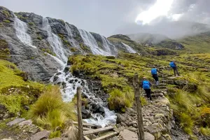Cascadas de Quishuarani en Lares Trek | TreXperience