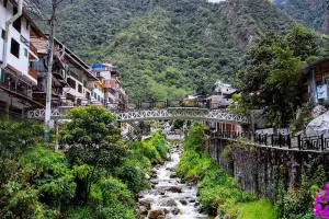 aguas calientes town | TreXperience