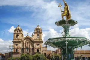 plaza armas cusco | TreXperience