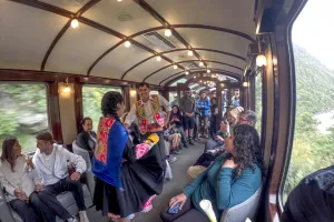 Folkloric show of Vistadome train | Trexperience