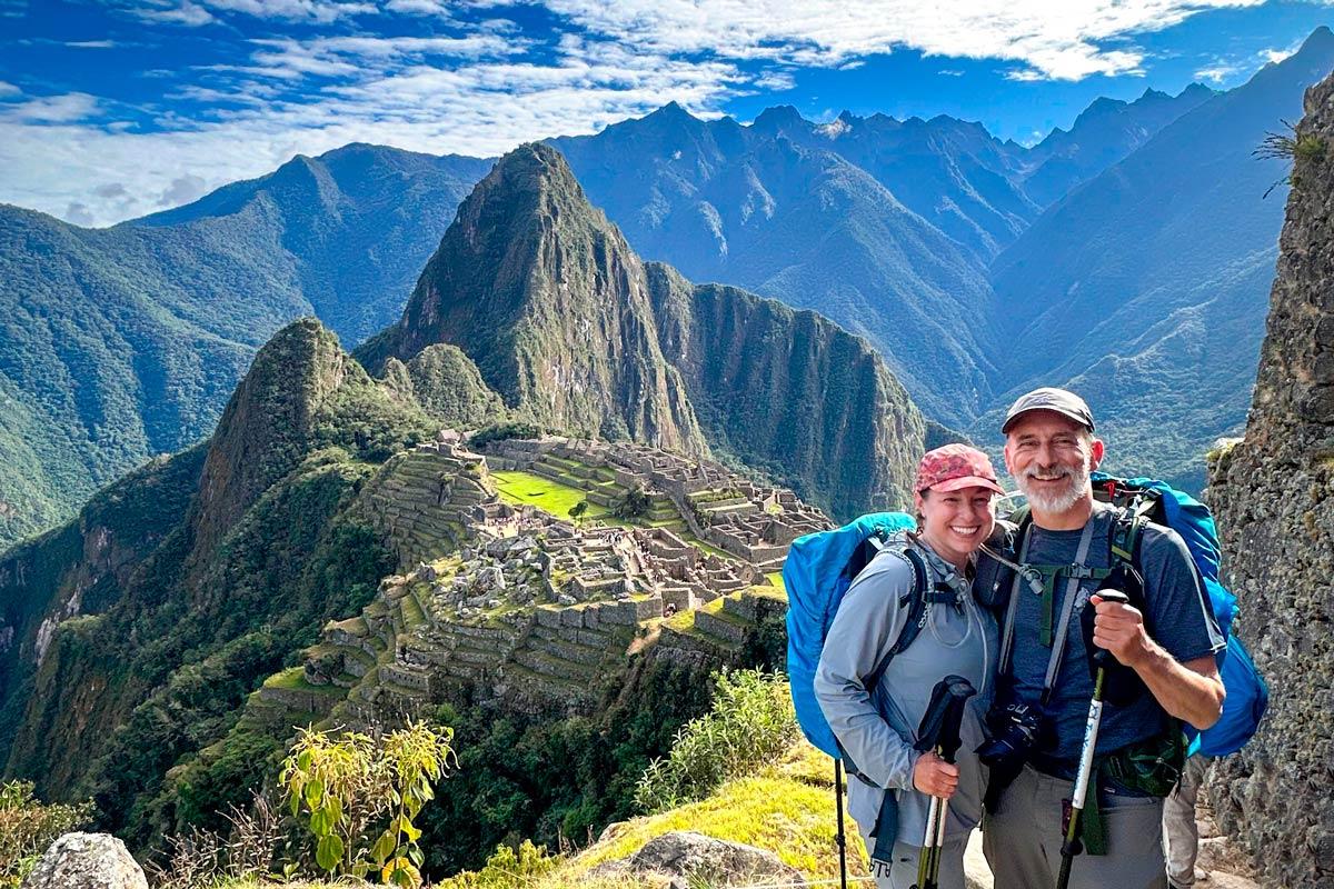 Couple with Machu Picchu as a background | TreXperience