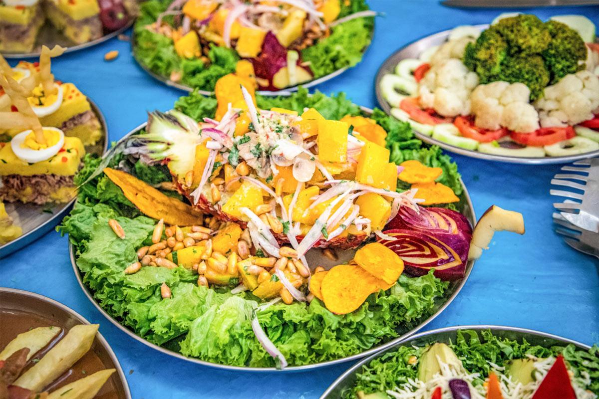 Comida variada en el Camino Inca Clásico | TreXperience