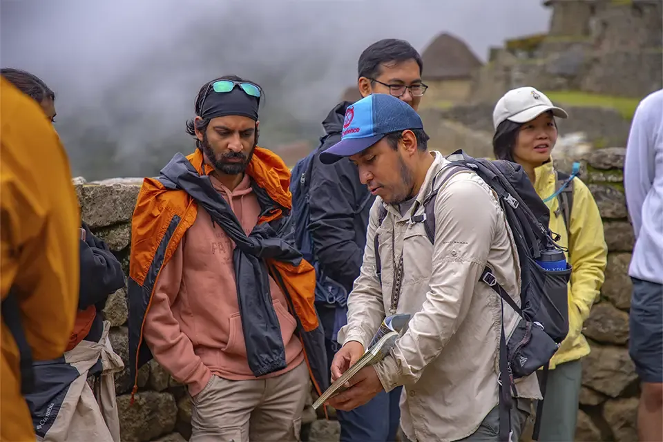 Tour Guide explaining Inca Trail history | TreXperience