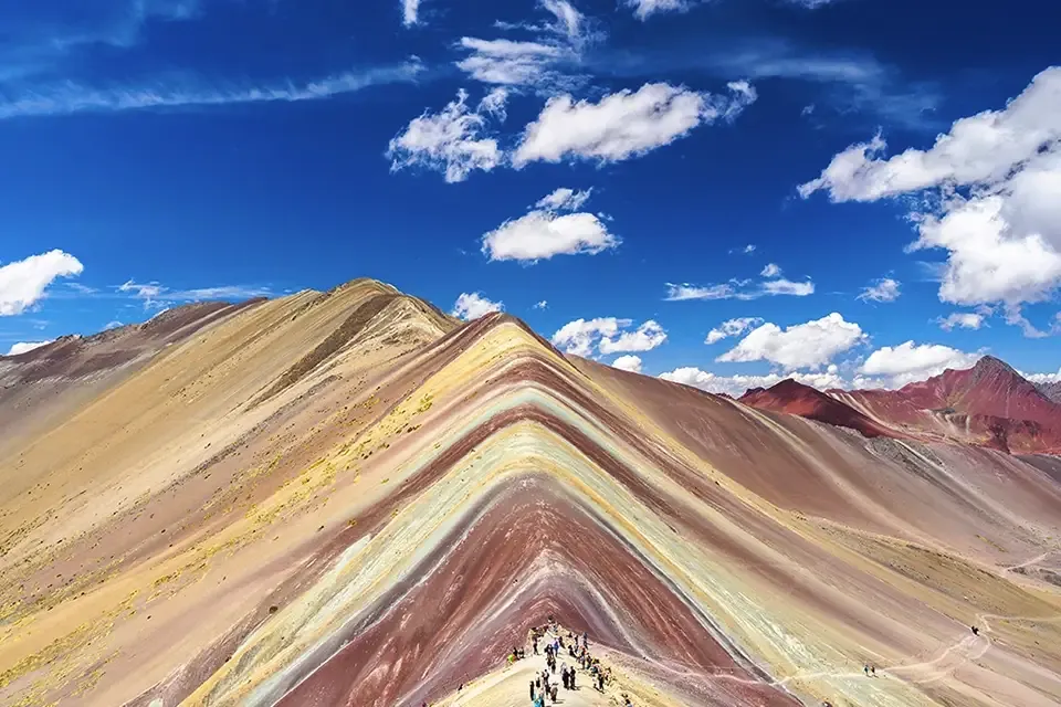 Excursiones día completo montaña arcoíris Perú | TreXperience