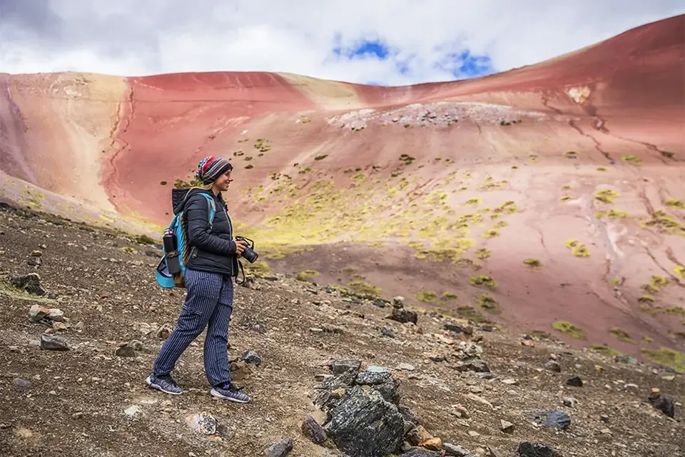 Hiking at Rainbow Mountain Peru | TreXperience