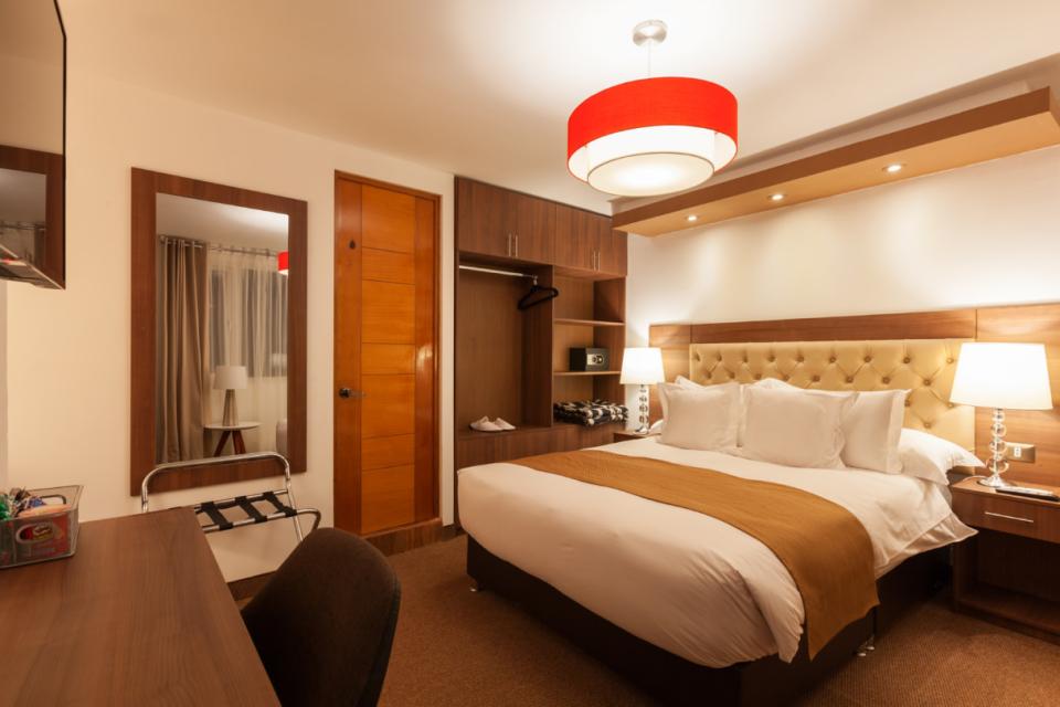 Comfortable accommodation with quality beds and premium services in Aguas Calientes, part of the Comfort Inca Trail Tour.