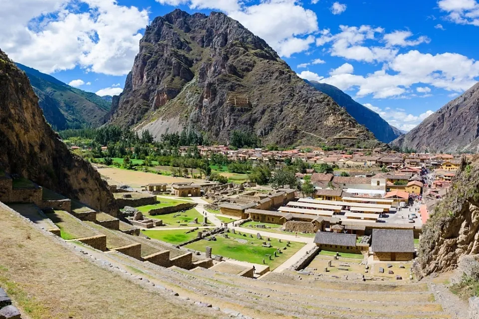 Ollantaytambo Sacred Valley - city Tour