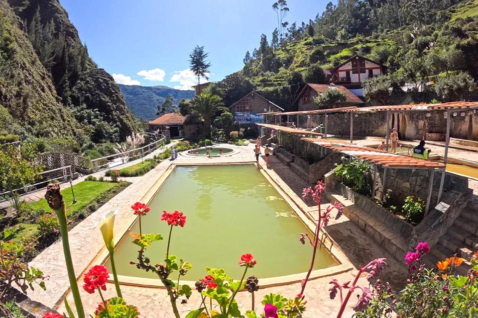 Lares trek luxury tour | TreXperience