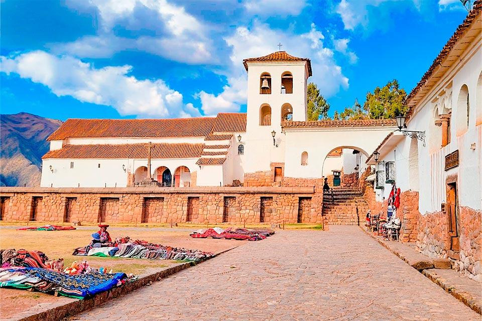 chinchero main square | TreXperience