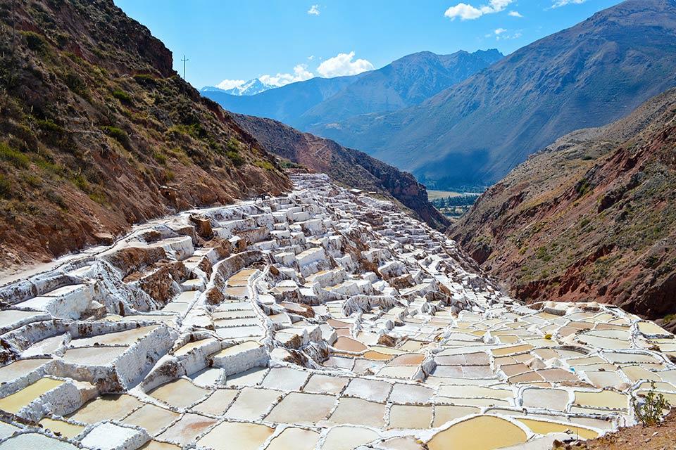 Salineras de Maras en el tour Maras, Moray y Machu Picchu