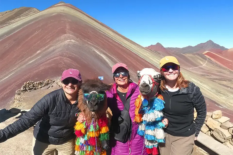 Tourists and Lamas on the Rainbow Mountain | TreXperience