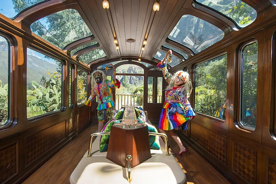 Tren Observatory de Lujo en la Caminata Salkantay