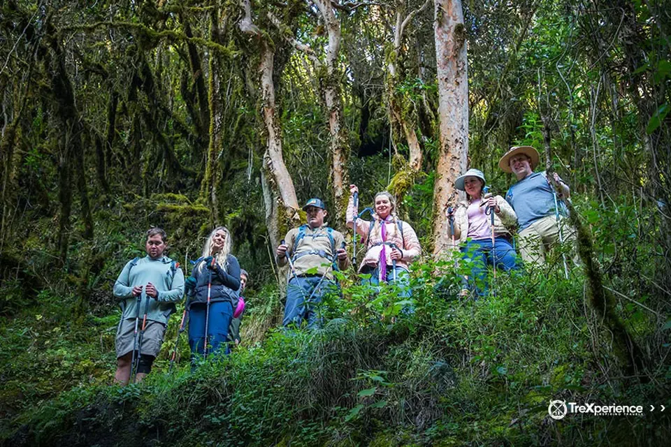 Tourist on the Inca Trail 5 day machu picchu