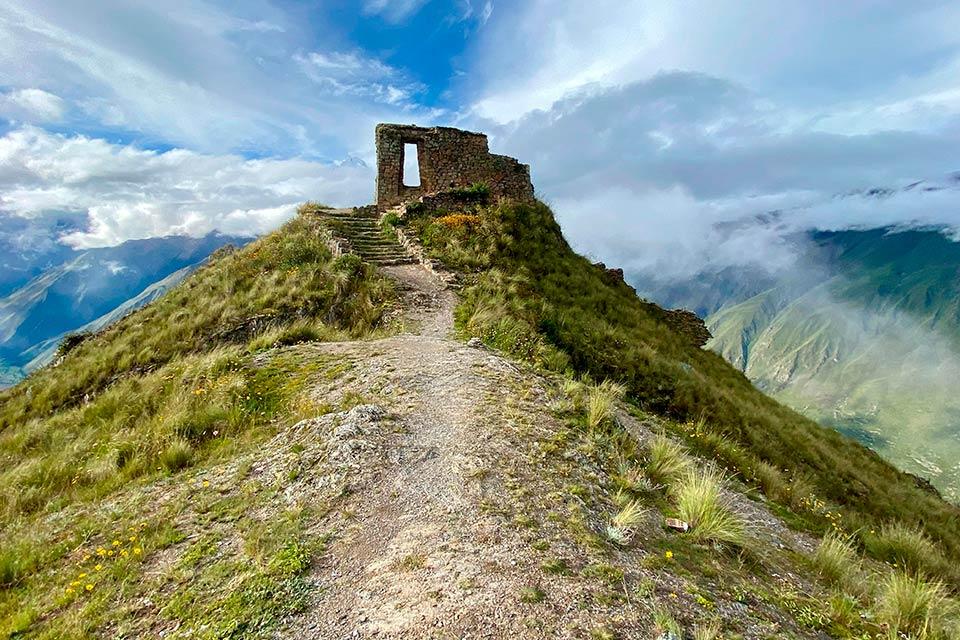 Inti Punku en el Trek lujo Cachicata a Machu Picchu 4 dias  | TreXperience