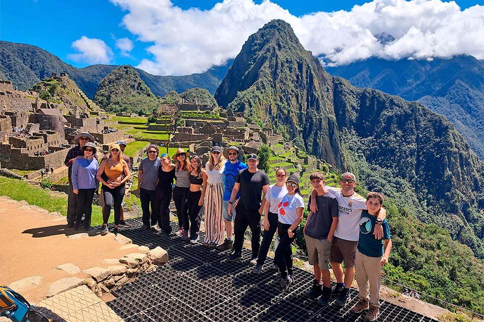 Ciudadela de Machu Picchu en el tour 12 días Peru cultural | TreXperience