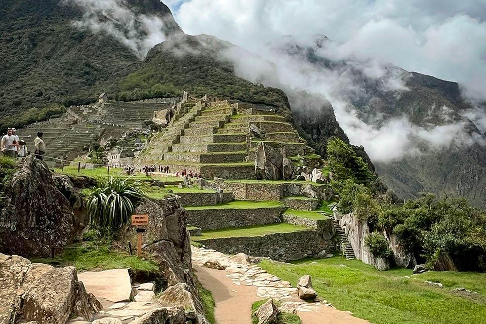 Conjunto arqueologico y arquitectonico de la ciudadela inca de Machu Picchu | TreXperience