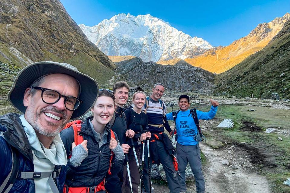 Subiendo al Salkantay y Laguna Humantay en 2 días | TreXperience