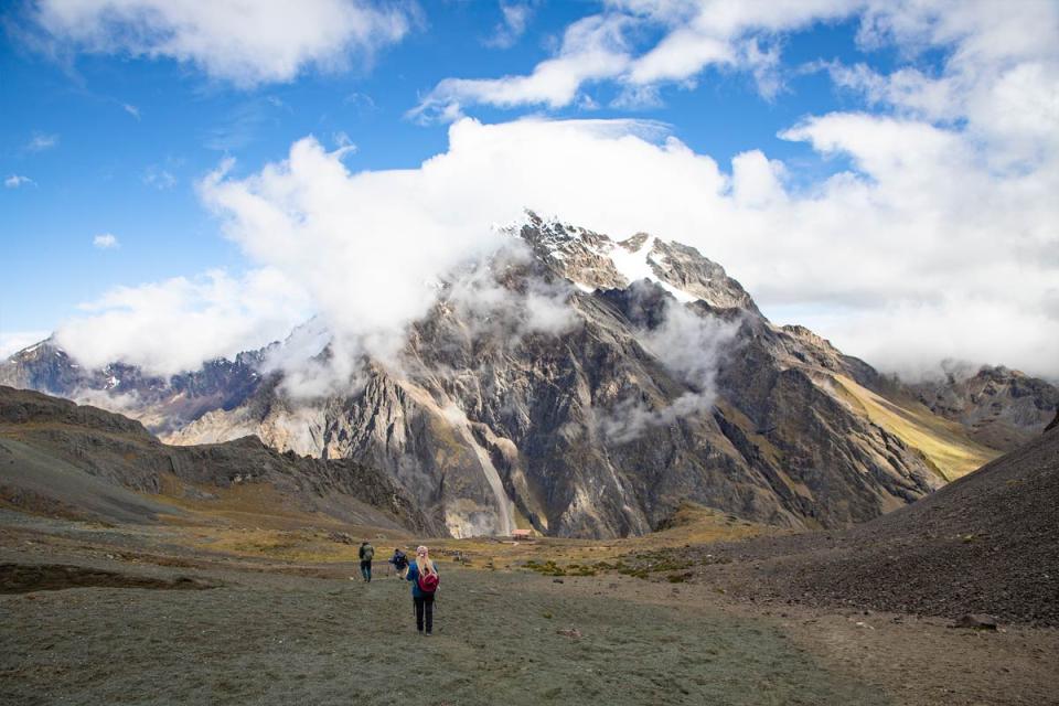 Caminando rumbo al Paso Waywakunka | TreXperience